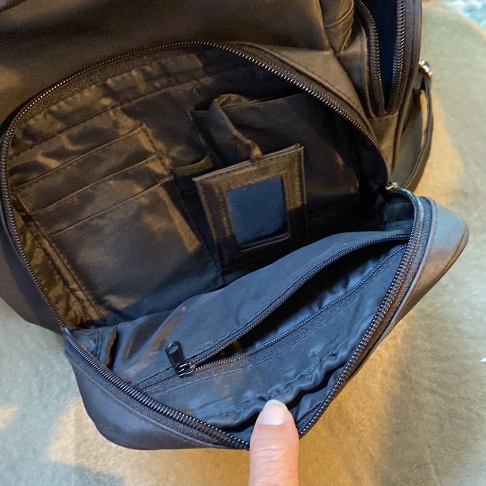 Handbag - Picture 2 of 4